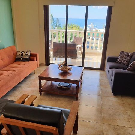 Joanna Sunset Apts Pomos Bagian luar foto