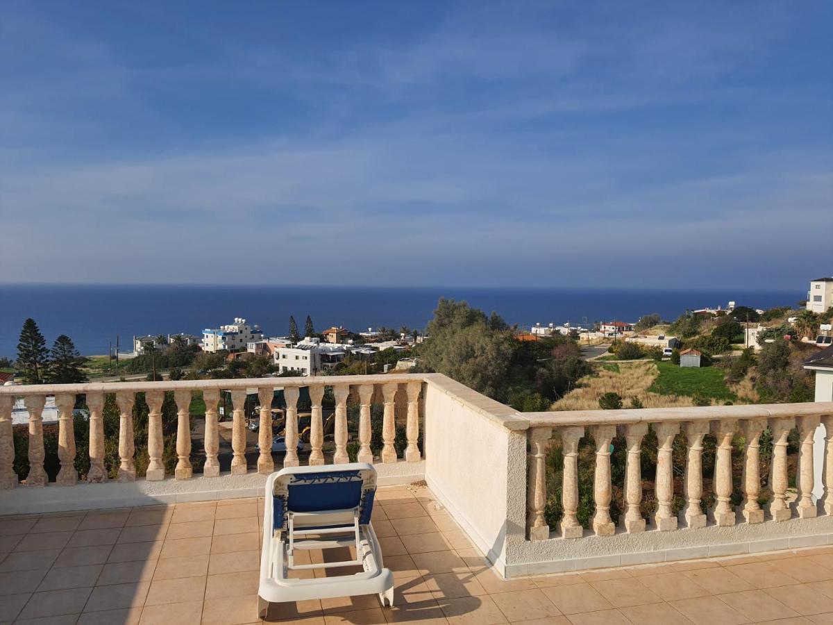 Joanna Sunset Apts Pomos Bagian luar foto