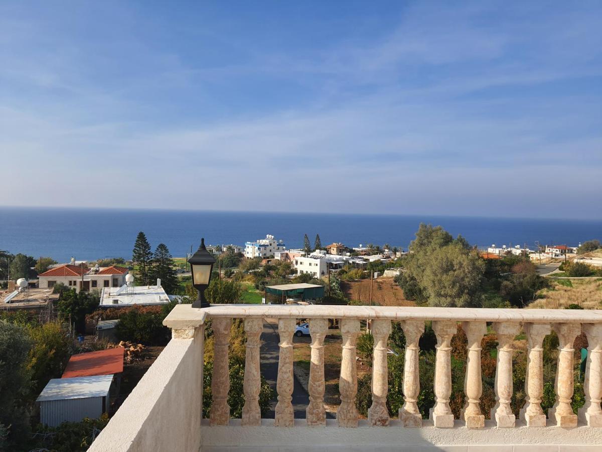 Joanna Sunset Apts Pomos Bagian luar foto
