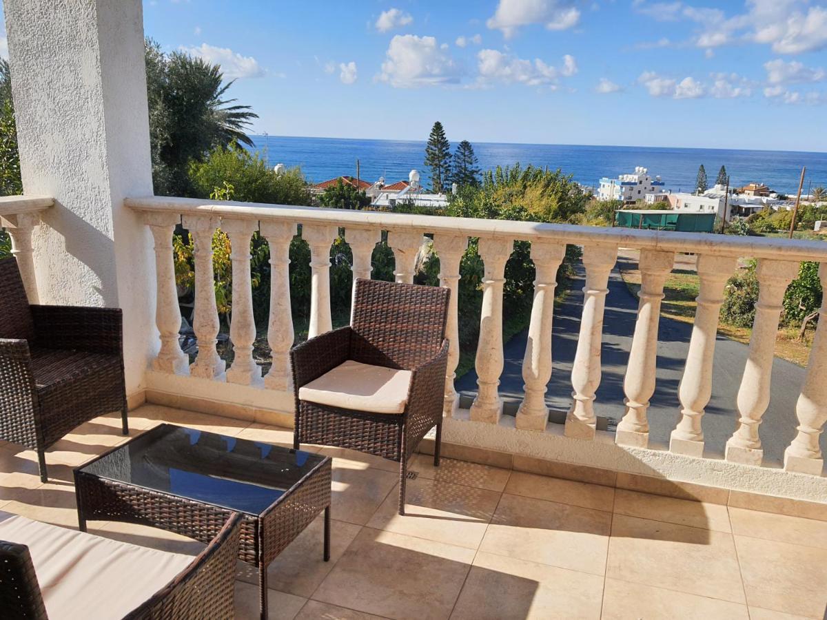 Joanna Sunset Apts Pomos Bagian luar foto