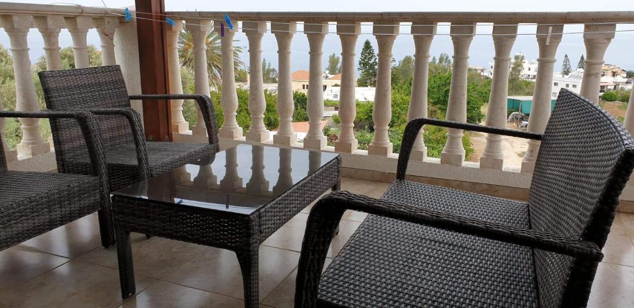 Joanna Sunset Apts Pomos Bagian luar foto